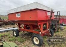 UNVERFERTH MCCURDY GRAVITY WAGON,  275 BUSHEL