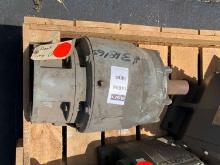 MOTOR MODEL M056277008 NU, RPM 1750, RATIO 25.6