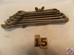 Auto Wrench set, does not have original bolt. 1/2 in. Wrench is unmarked, sizes 7/16 to 7/8 in.