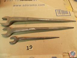 (3) Spud Wrenches including Williams 1-5/16 in. - #907 A Billing 1-1/8 in. - 11/16 in. 9222 P and C