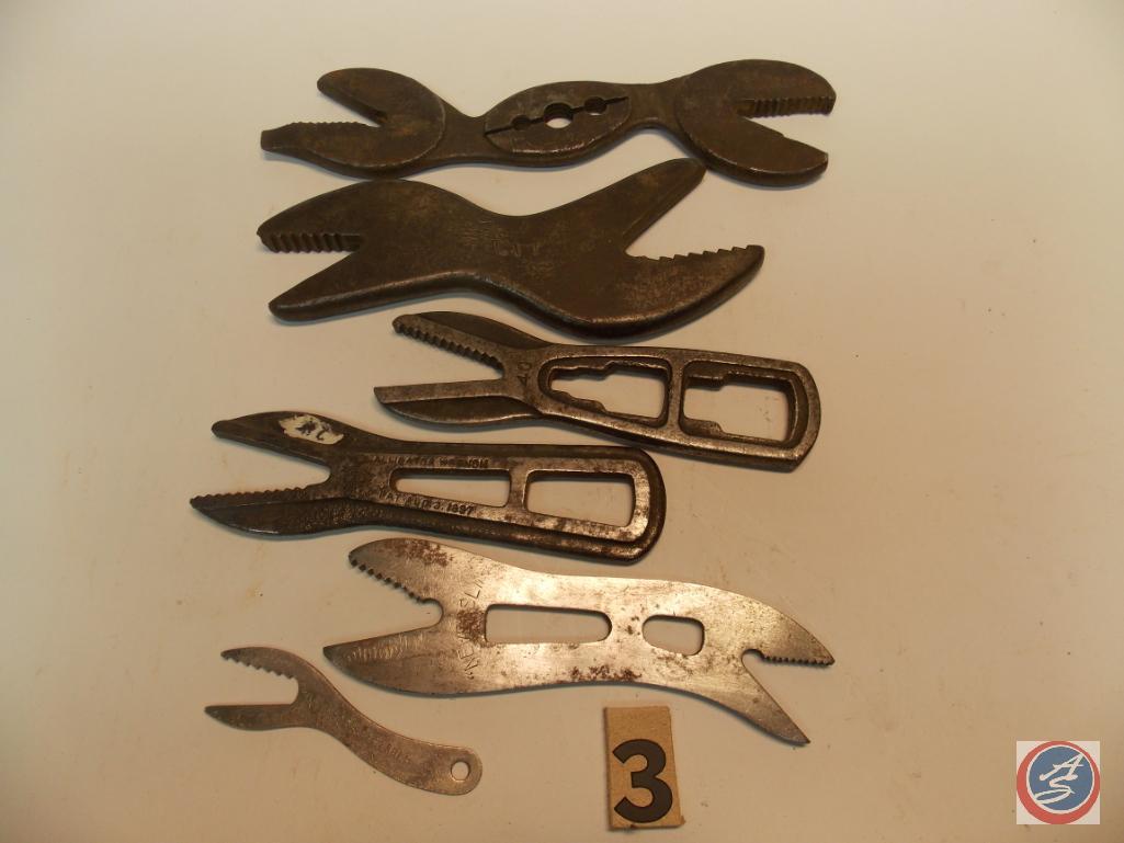 (6) Alligator Wrenches including Hawkeye Wrench 'Crocodile' - Vaughan and Bushnell #2 - Sure Grip
