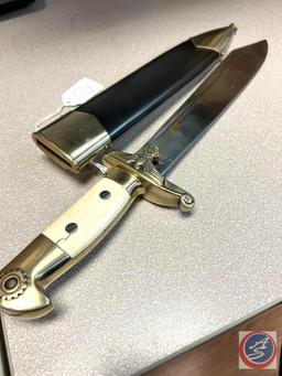 WW2 Eickhorn Solingen knife and sleeve