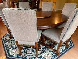 Round Dining Table with 6 Chairs