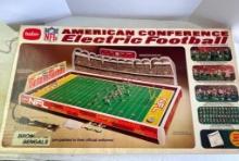 Tudor NFL American Conference Electric Football Game - Browns and Bengals