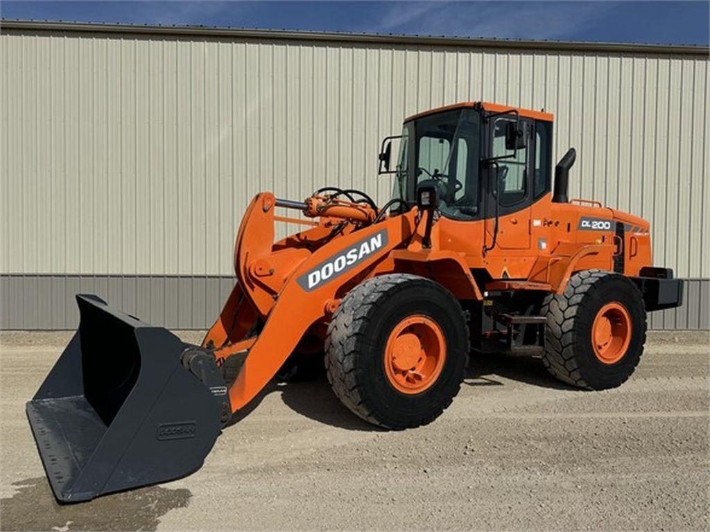 2012 DOOSAN DL200