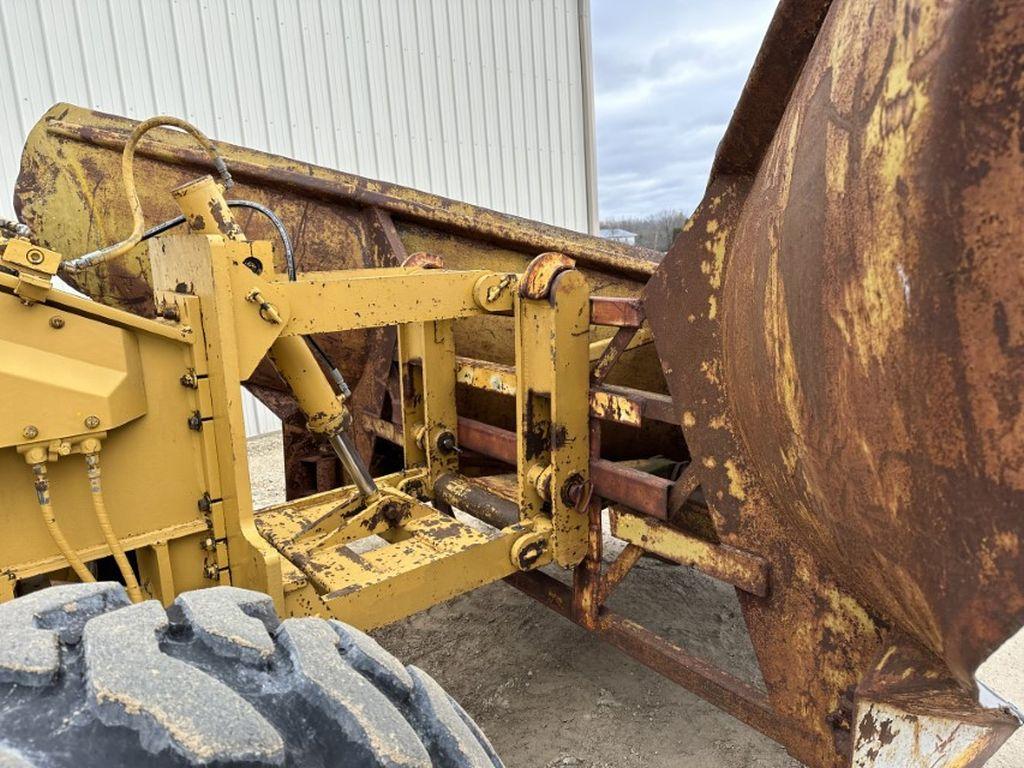 1986 CATERPILLAR 140G