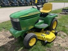 John Deere 345 Garden Tractor