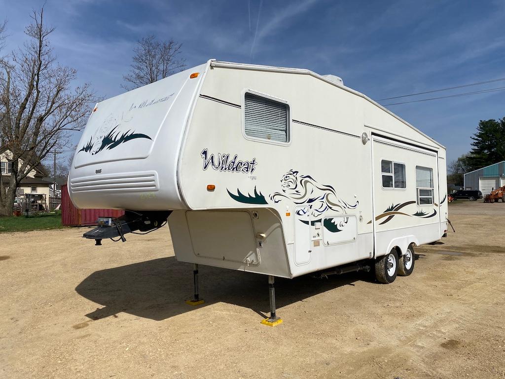 2003 Wildcat Travel Camper