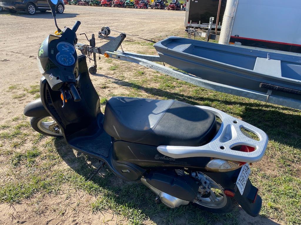 2008 E Charm CFT50T-51 Moped