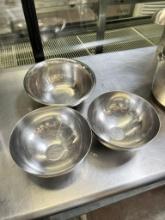 SM Mixing Bowls