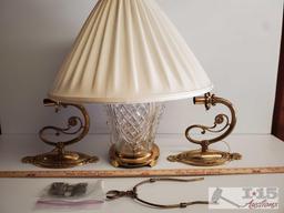 Underwriters Labratories Lamp Set