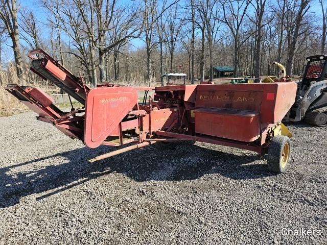 New Holland 276 Square Baler w/Thrower