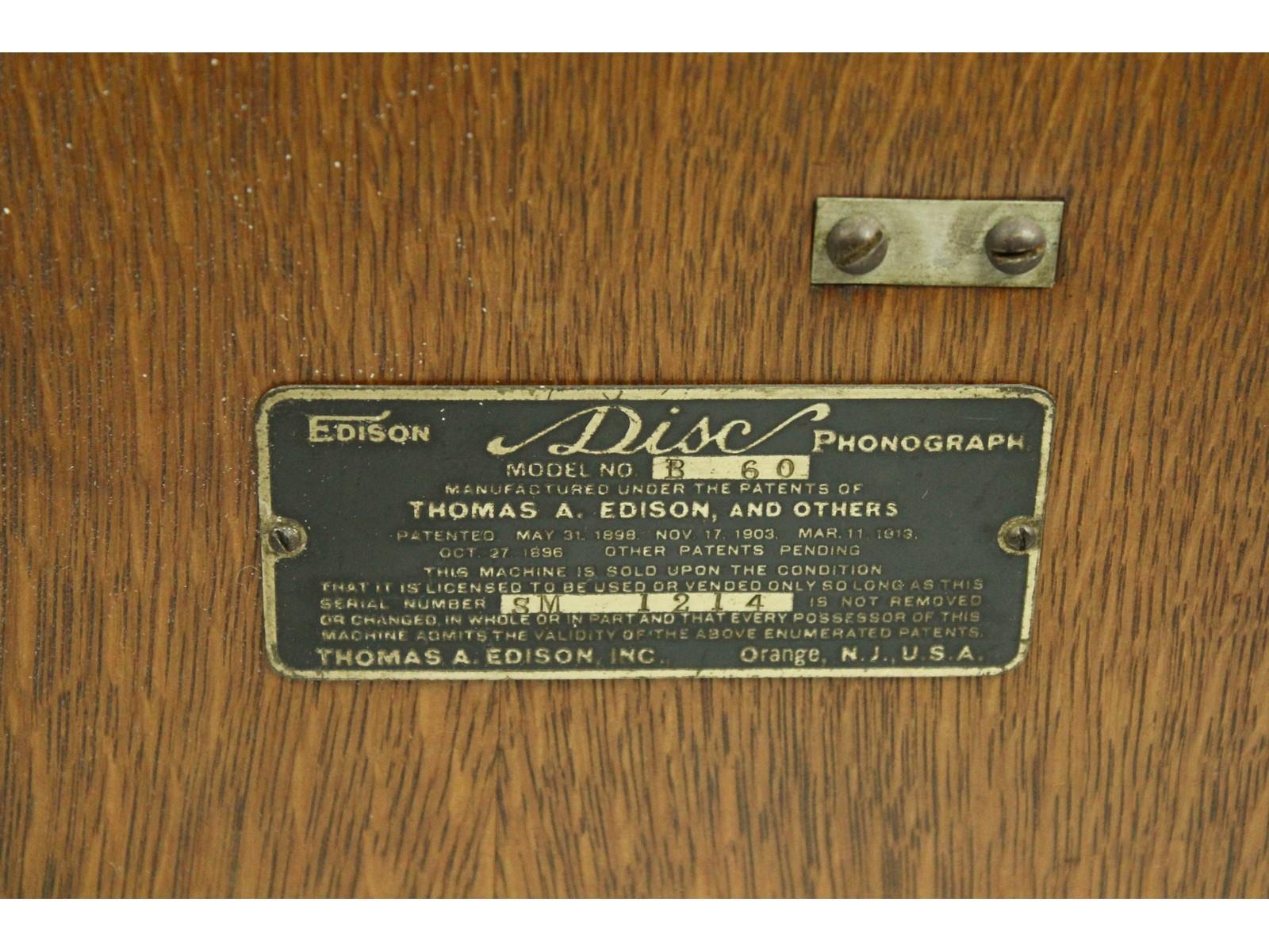Edison Type B-60 Diamond Disc Phonograph