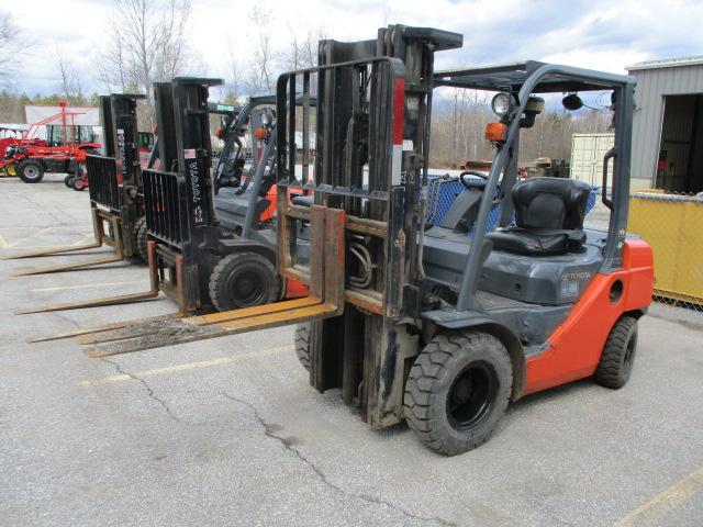 Toyota 8FDU25 Diesel Forklift