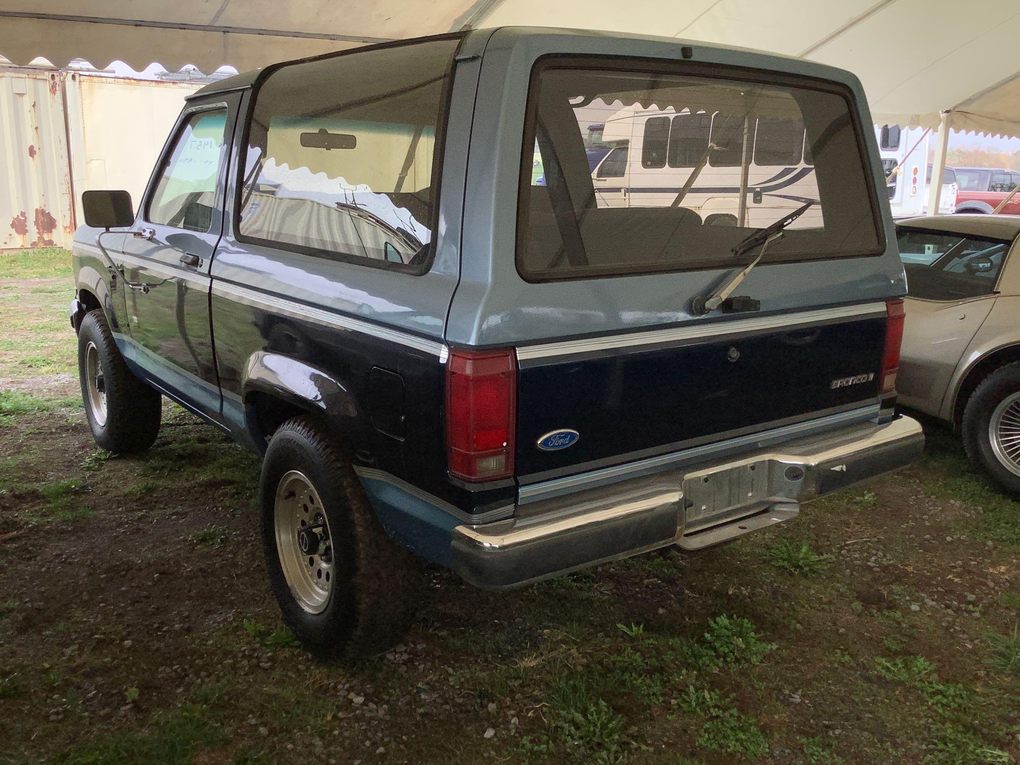 1990 Ford Bronco II XLT