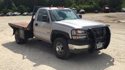 2005 CHEVROLET 3500 REG CAB FLATBED TRUCK