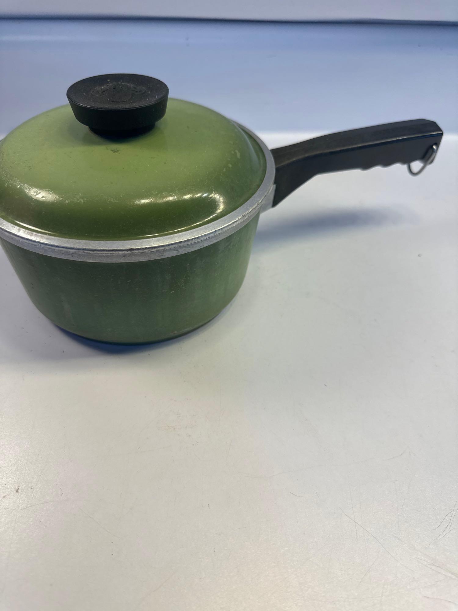 Club Green Cooking Pot and Lid