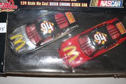 Bill Elliott 1:24 Scale Die Cast Stock Car & 1:24 Scale Silver Chrome Stock Car