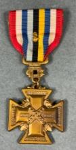 CIVIL WAR CONFEDERATE UDC - WW2 SERVICE MEDAL