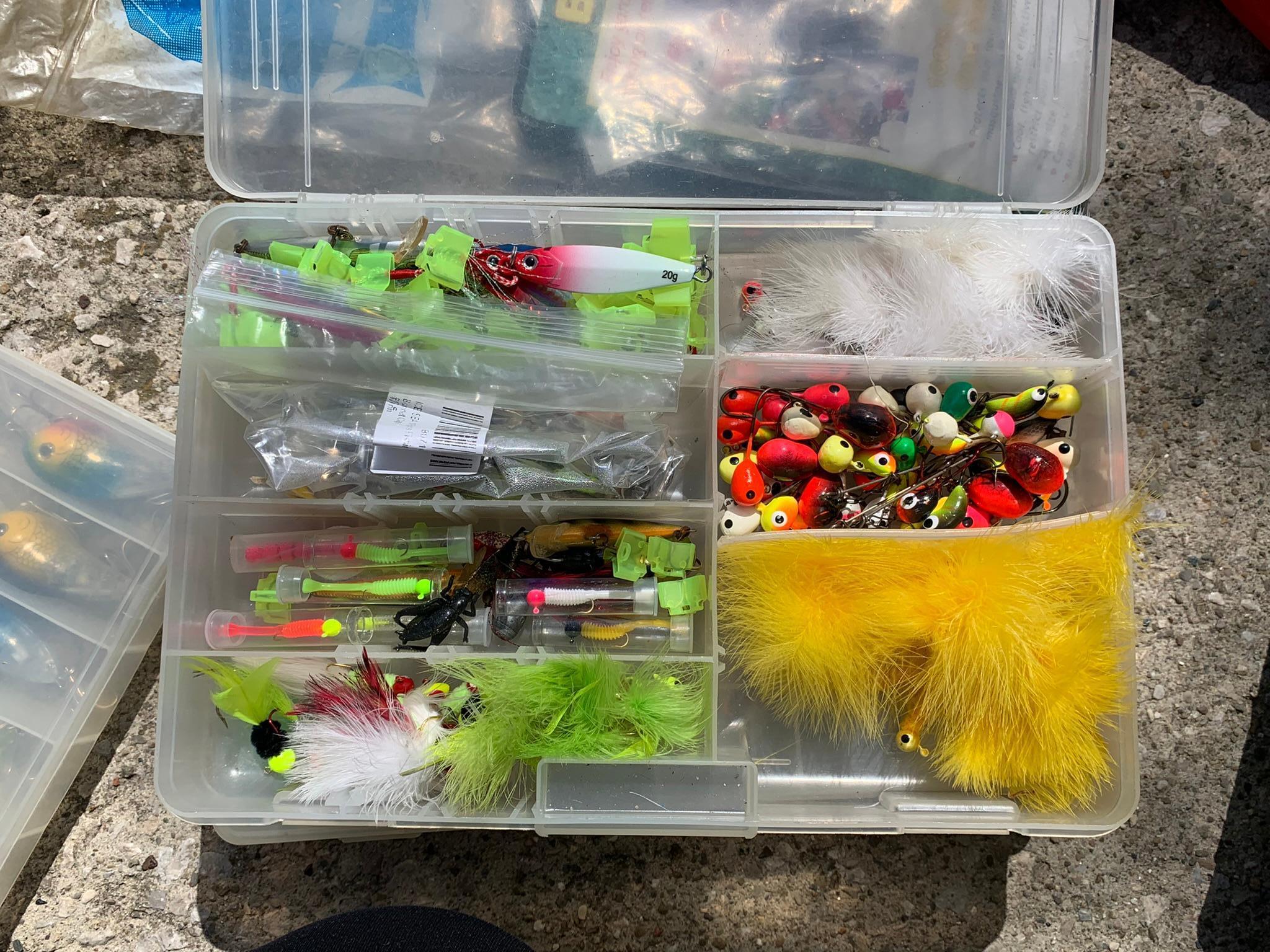 Large Group Fishing Lures, Tackle Boxes, Fishing Nets, Reels & More