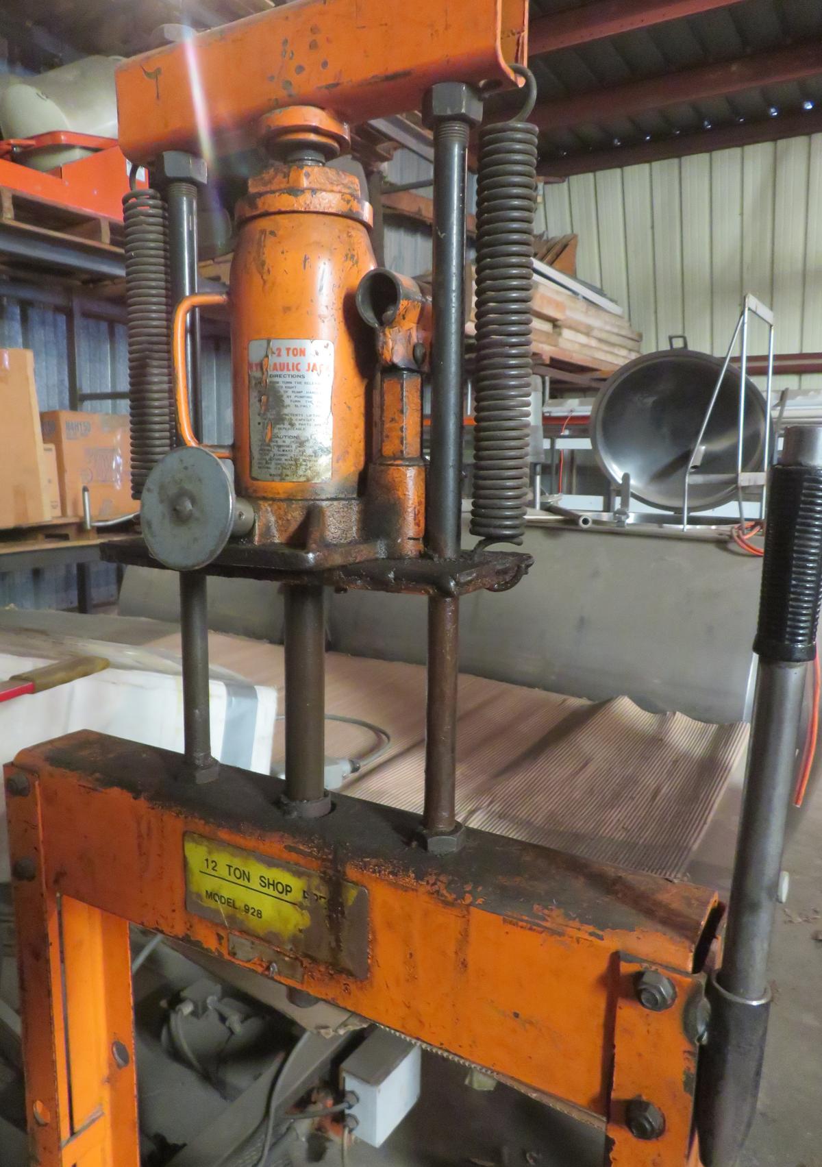 12 TON HYDRAULIC SHOP PRESS