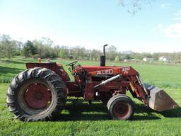 International 584 Diesel Tractor With Allied 380 Loader