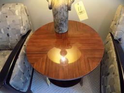 Round lamp table