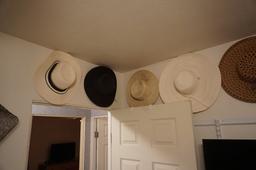 17 Ladies Hats