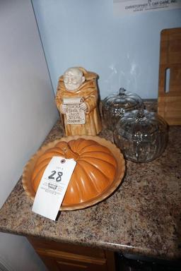 Pumpkin Pie Dish - Cookie Jar