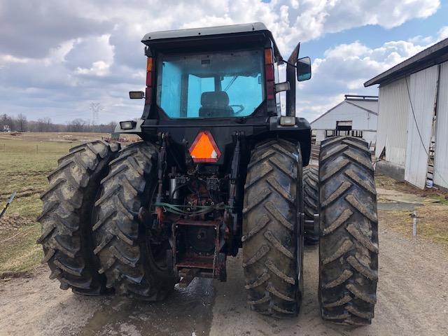 1995 White 6215 Workhorse