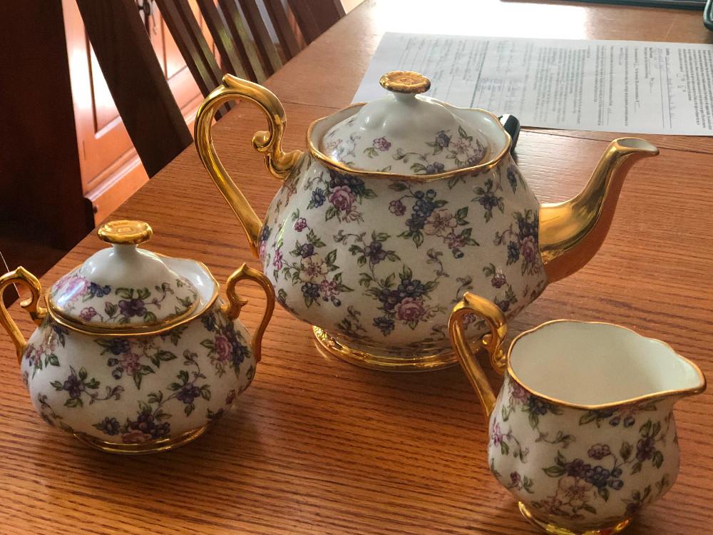 Royal Albert 3pc Tea Service