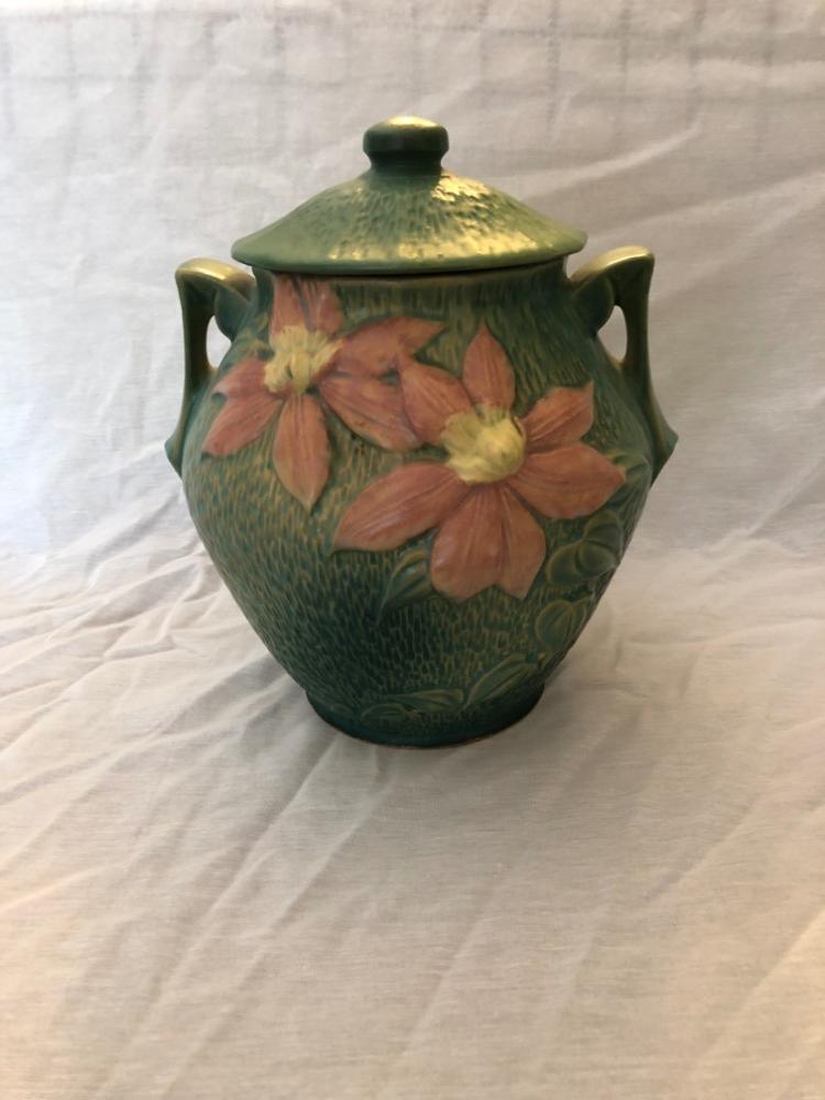 Roseville Lidded Jar 3-8"