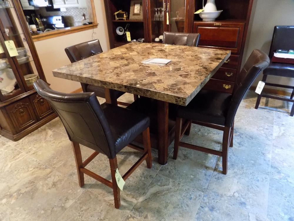 Ashley Furniture table with (4) chairs