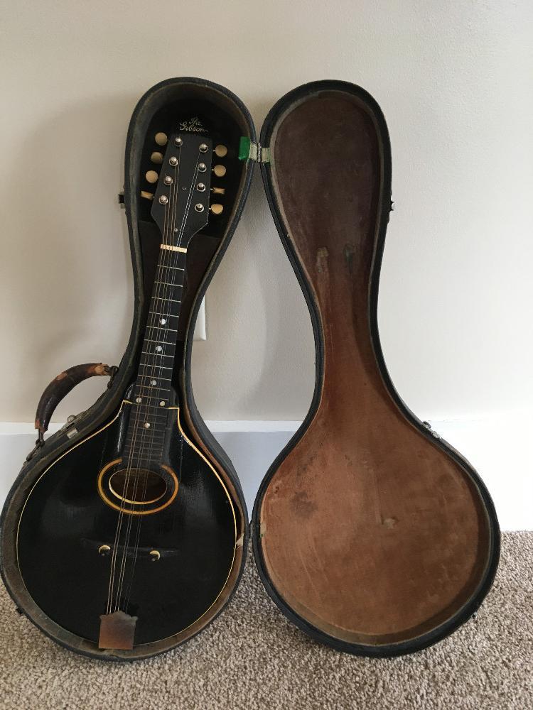 The Gibson Mandolin, 8 string w/original case, Ser#80240