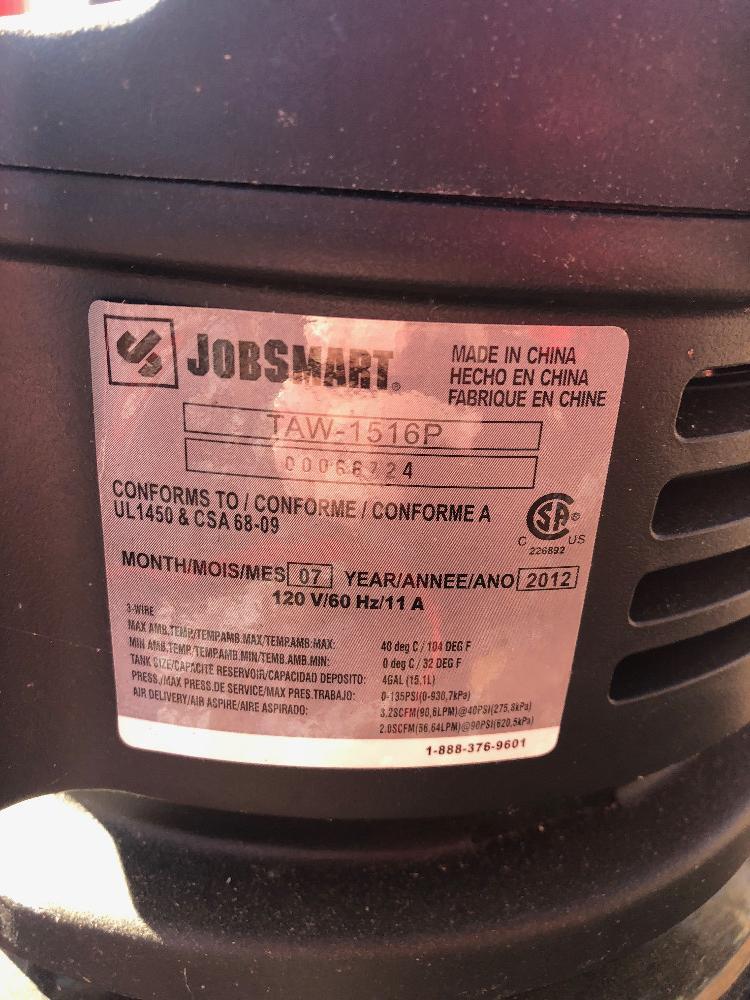 JobSmart 4 gal. 135 psi Compressor
