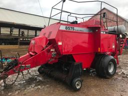 Case IH 8575 Baler