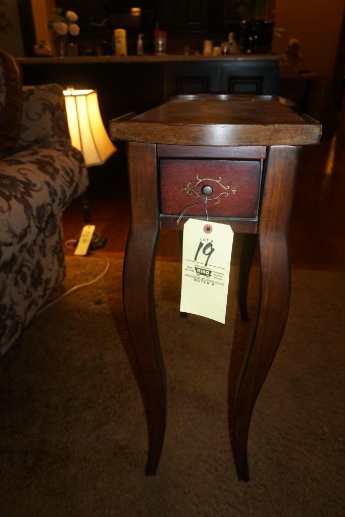(2) Hooker Furniture Red French leg end tables