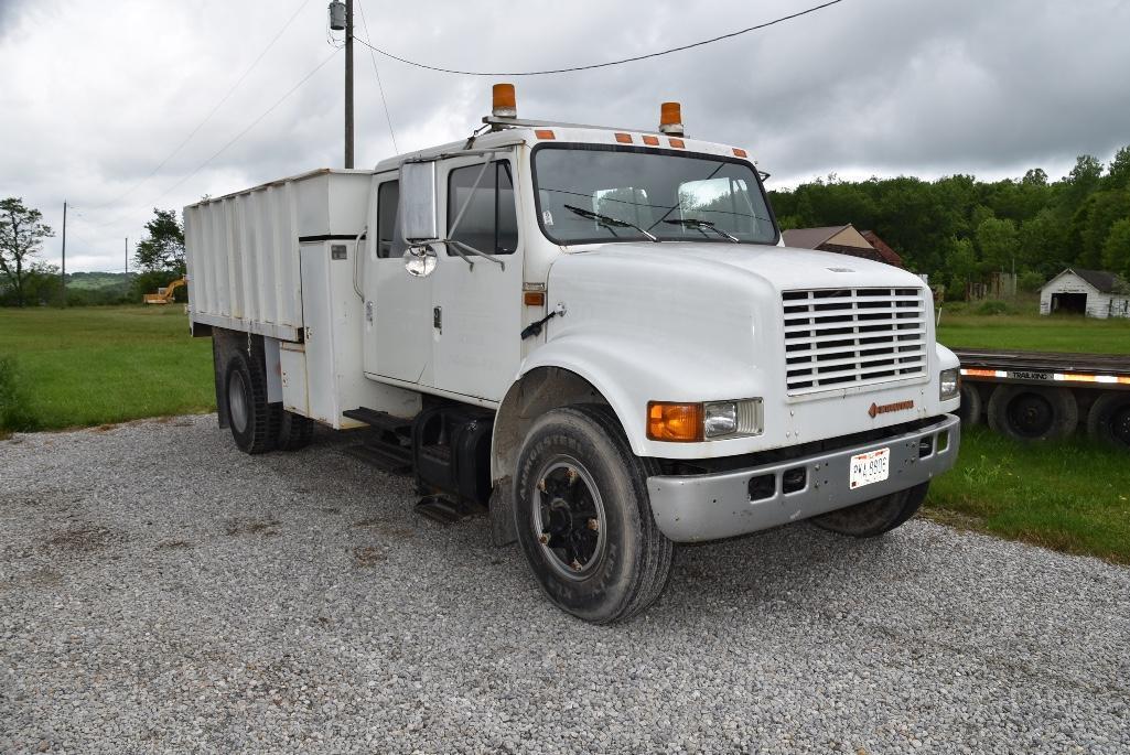 1995 International Navistar 4700 Diesel Crew Cab Dump Truck