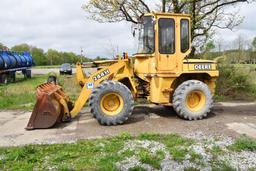 John Deere 244H Wheel loader