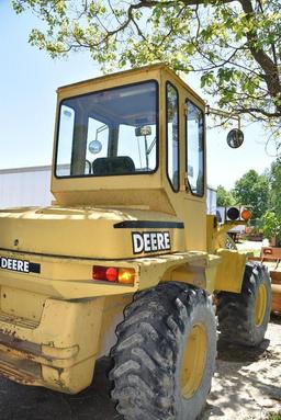 John Deere 244H Wheel loader