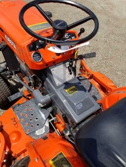 Kubota B7100 hst, 4wd, 2,346 hrs, with 54 in deck and a 60 in spare deck
