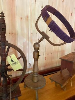 Antique spinning wheel