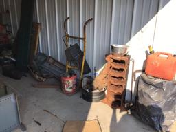 Contents of storage unit B29 10'x20'