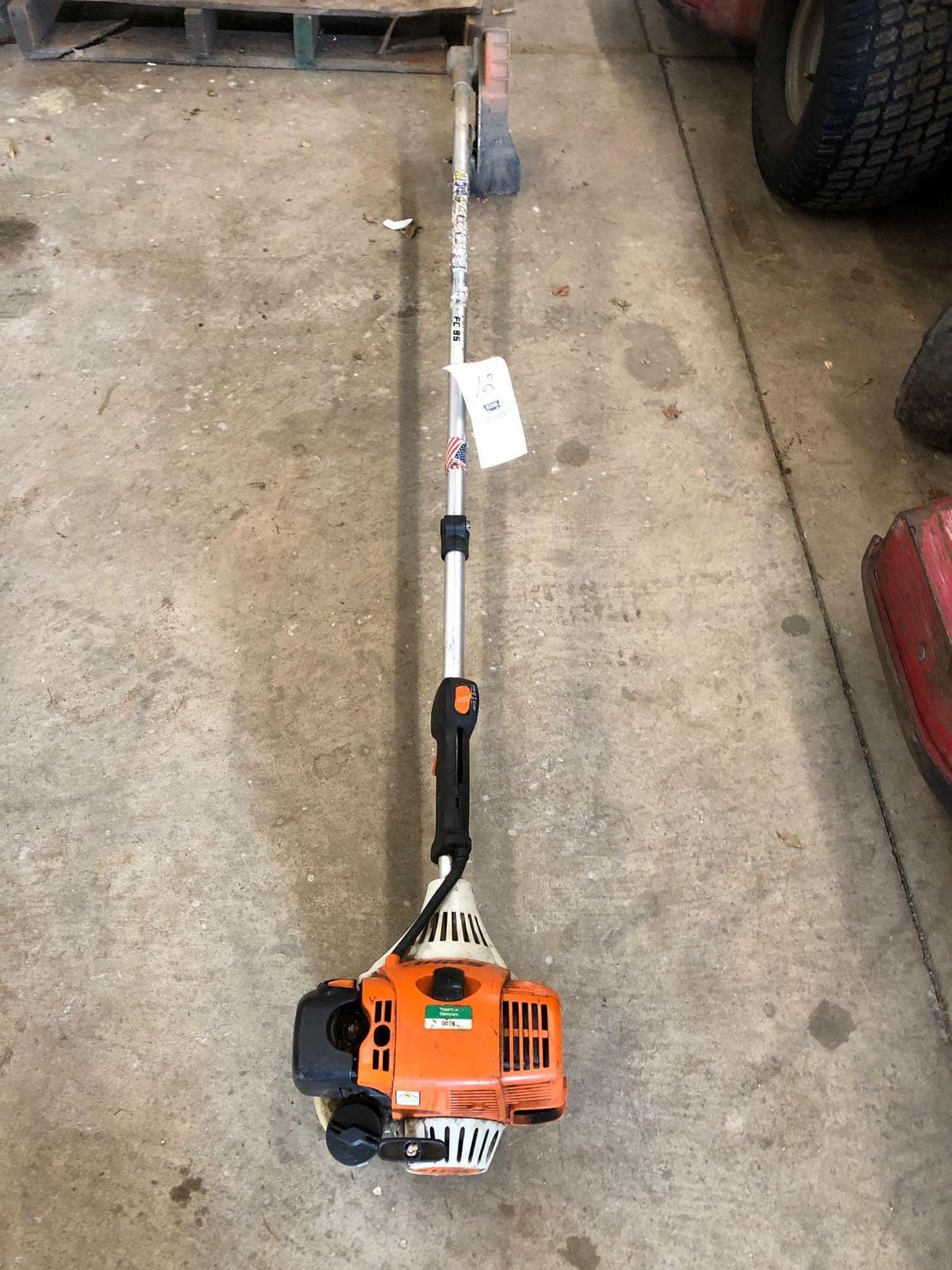 Stihl FC 95 straight shaft edger