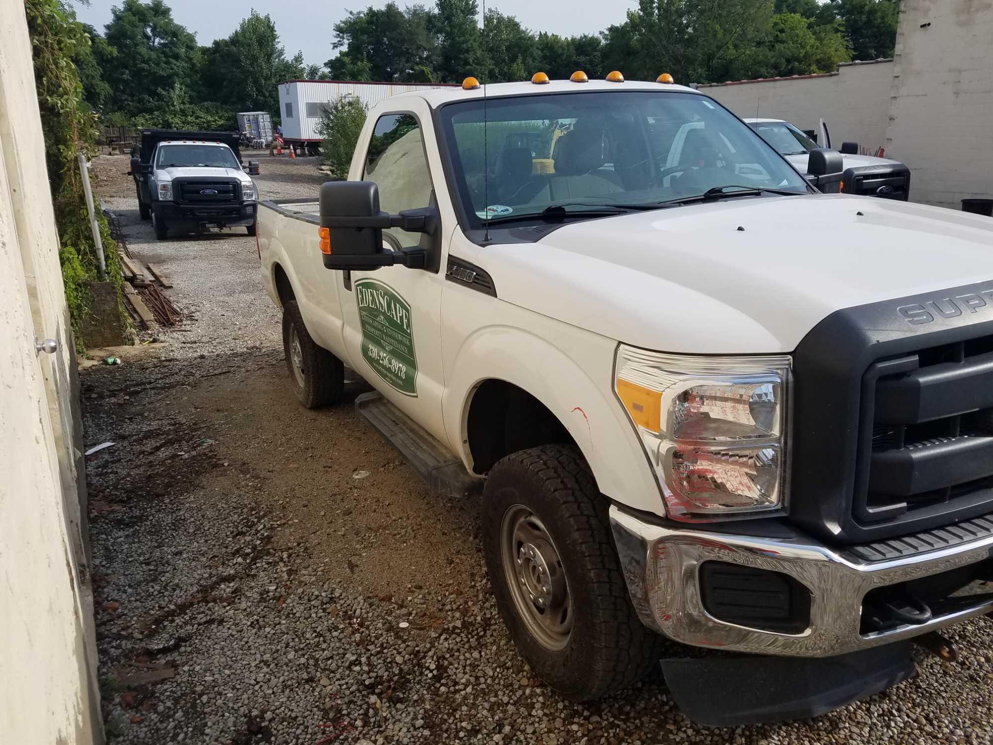 2015 Ford F250, gas, 6.2L, 3/4 ton, 4x4, Boss V plow and bracket, 44,104 miles