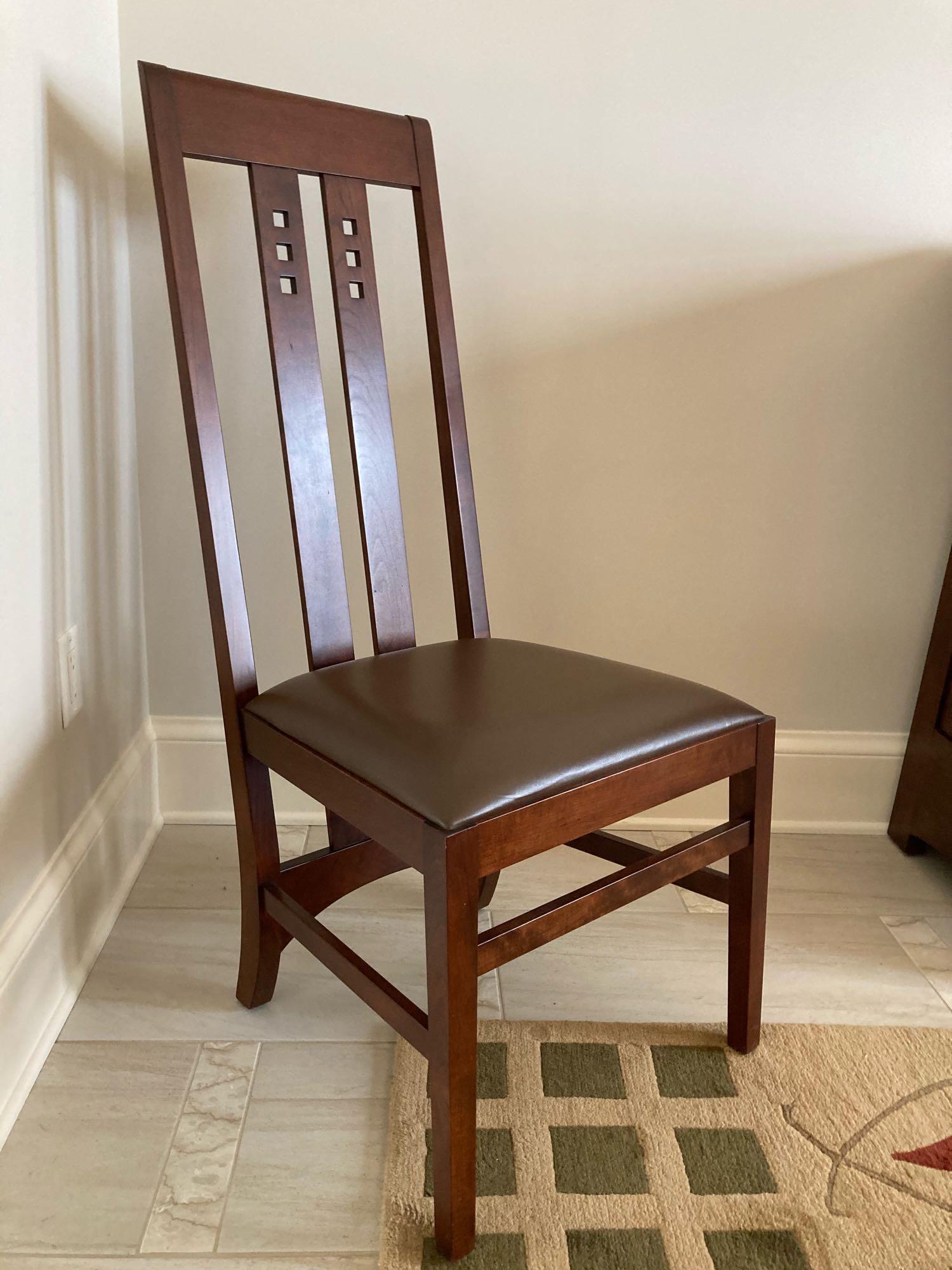 Stickley Highlands Trestle Table with 2 leaves, 8 chairs