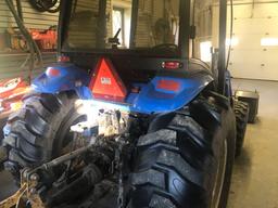 New holland TC55DA tractor w/loader