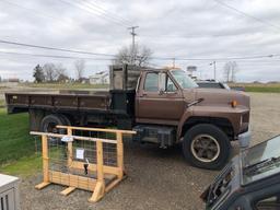 1991 Ford F600 diesel flatbed