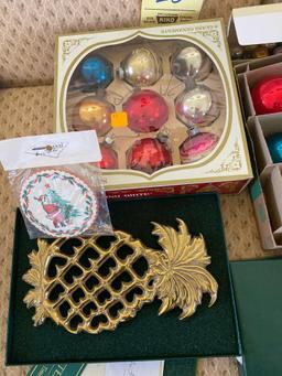 4 boxes early Christmas bulbs - Virginia metal crafters trivet