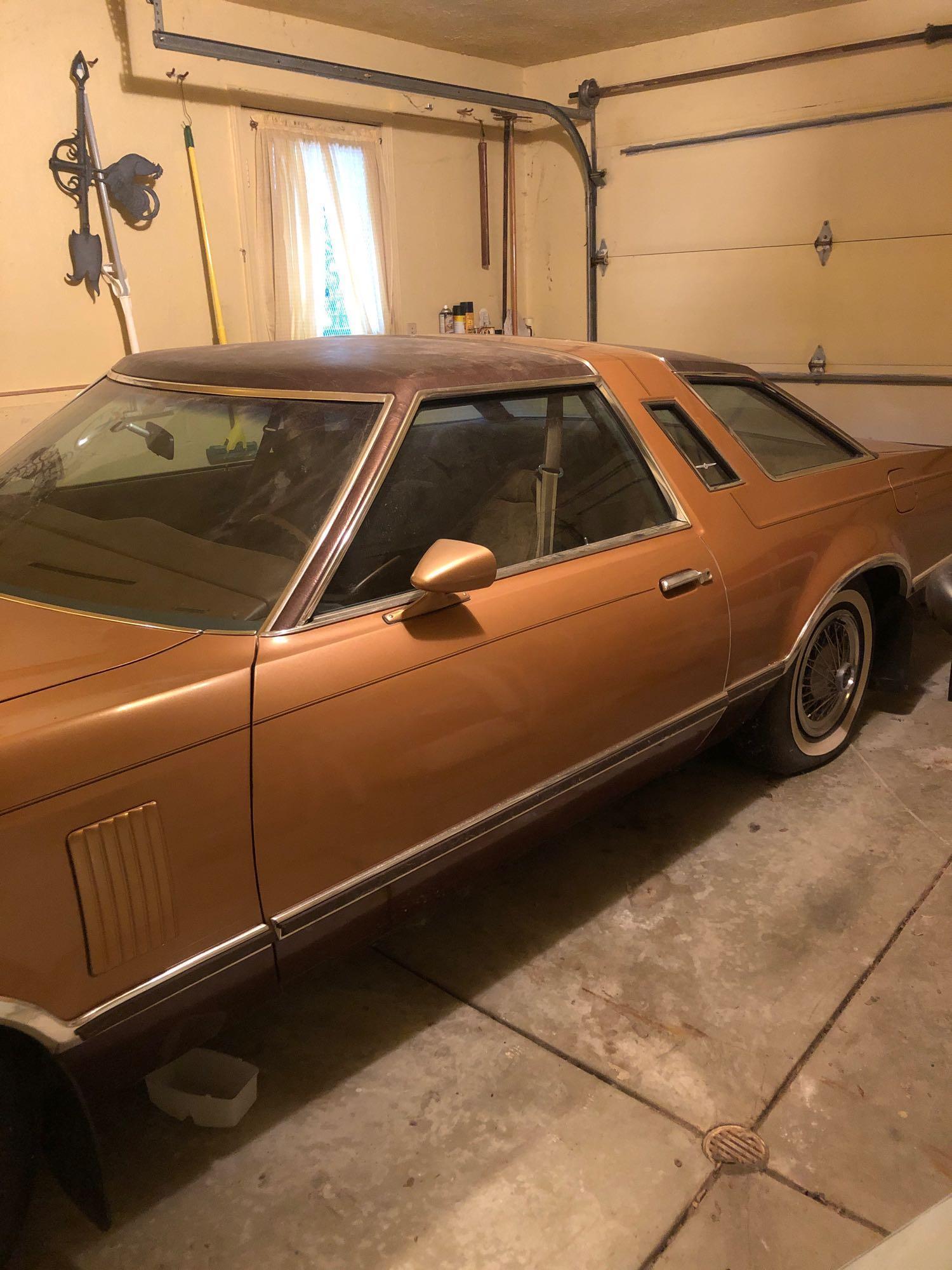 1977 Ford Thunderbird